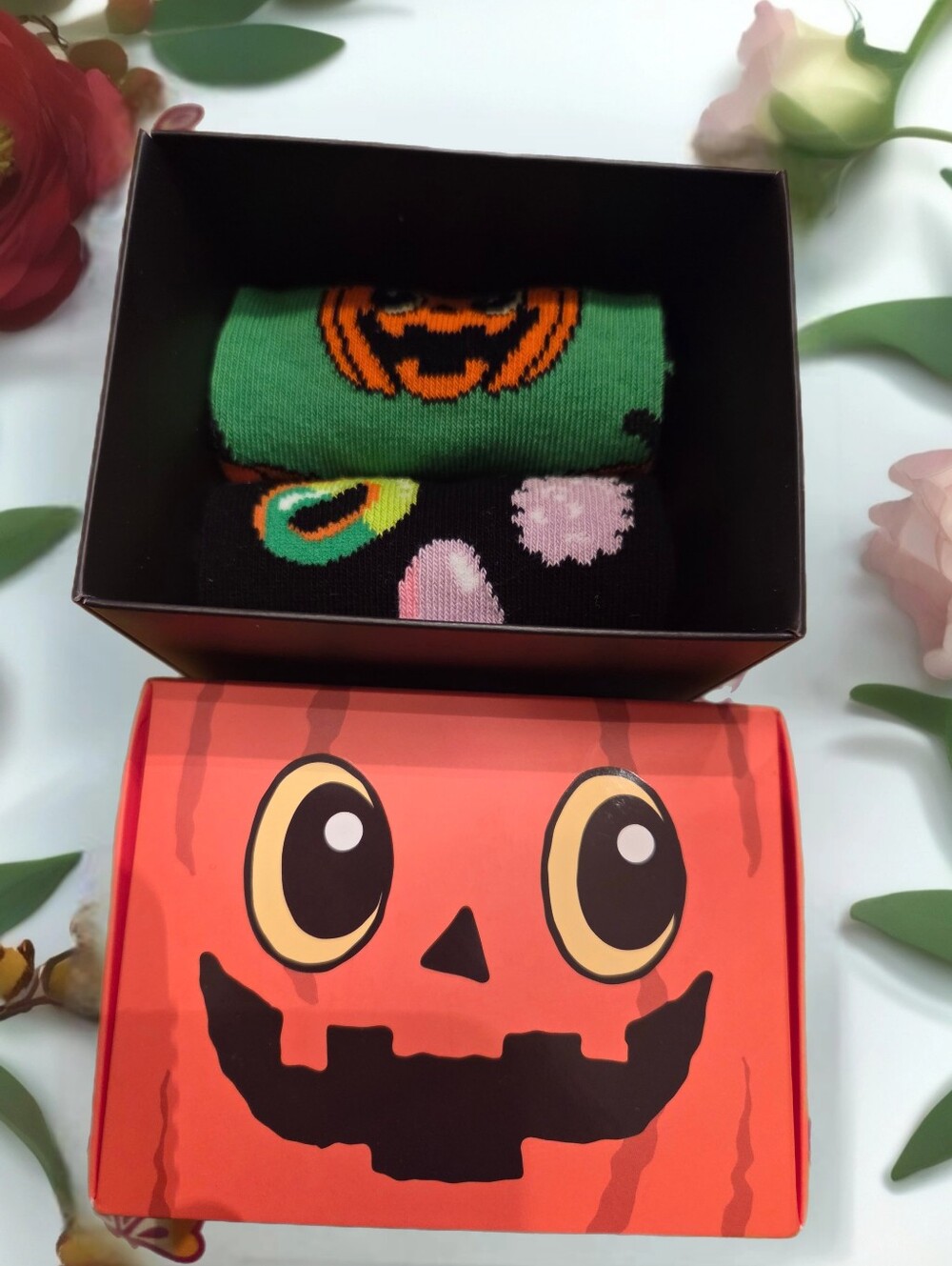 Halloween 2 pair Trick or Treat Socks Gift Box Adults Men And Women